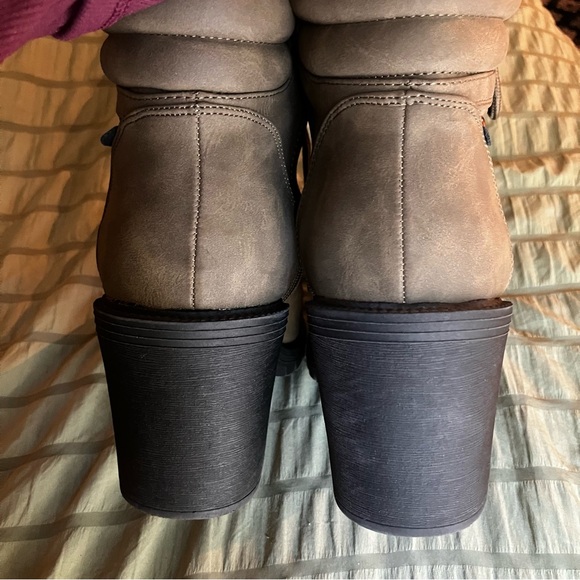 Torrid Olive Green Brown Suede Heeled Moto Boots Size 10.5 - Picture 4 of 9
